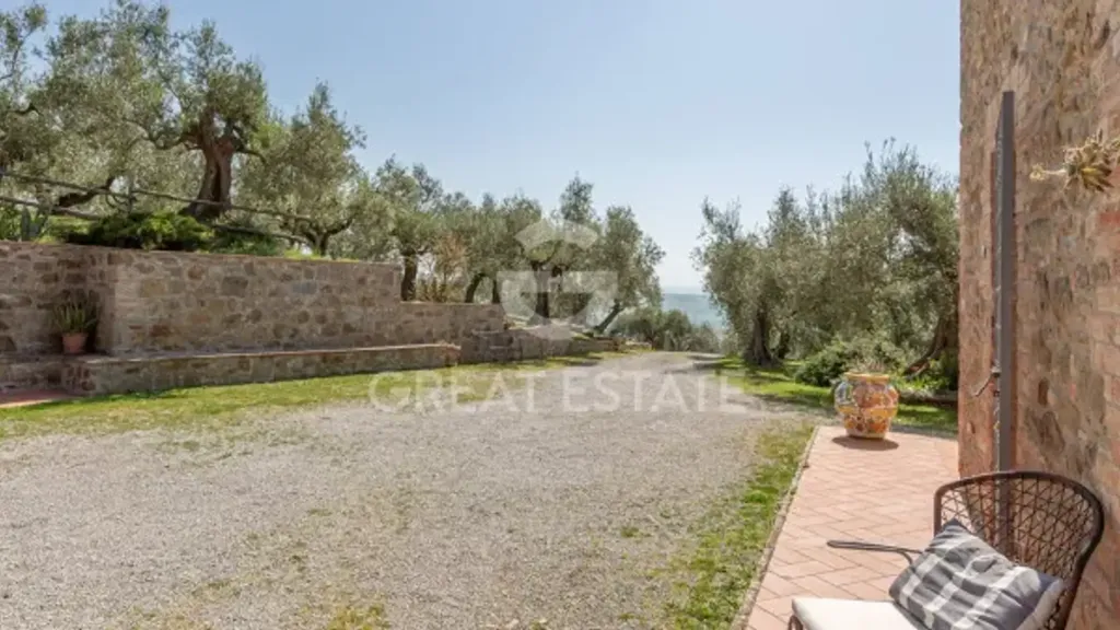 Terrasse - Rustic Apartment with Pool in Piegaro