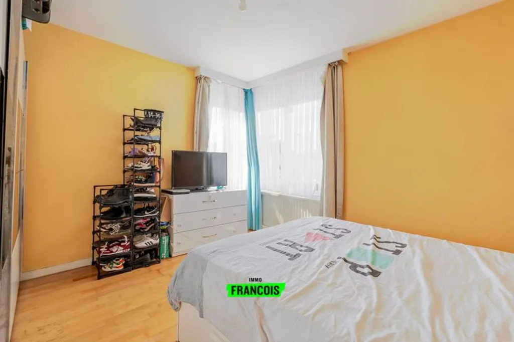 Magamistoad - Bright Apartment with Balcony in Ganshoren