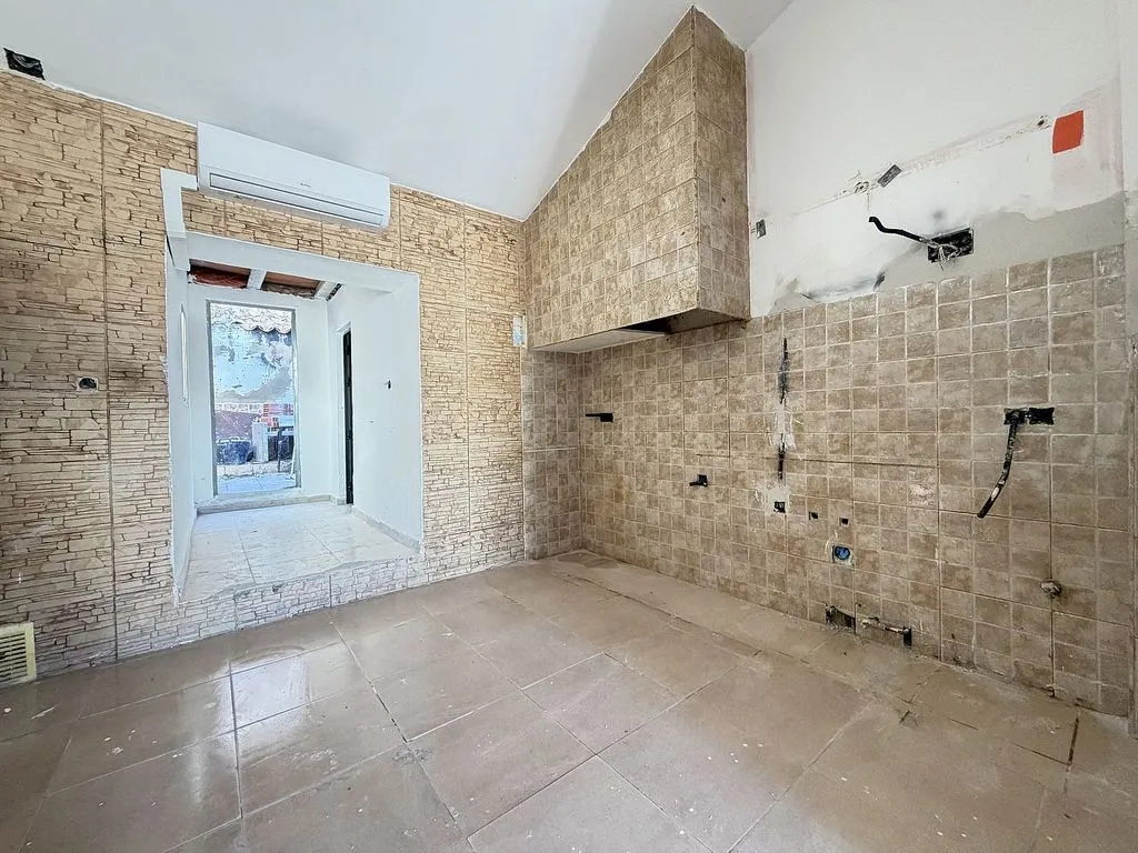 Pièces - House with Terraces in Cullera's Raval