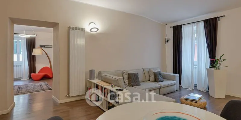 Elutuba - Modernised Apartment in Sarzana's Historic Centre