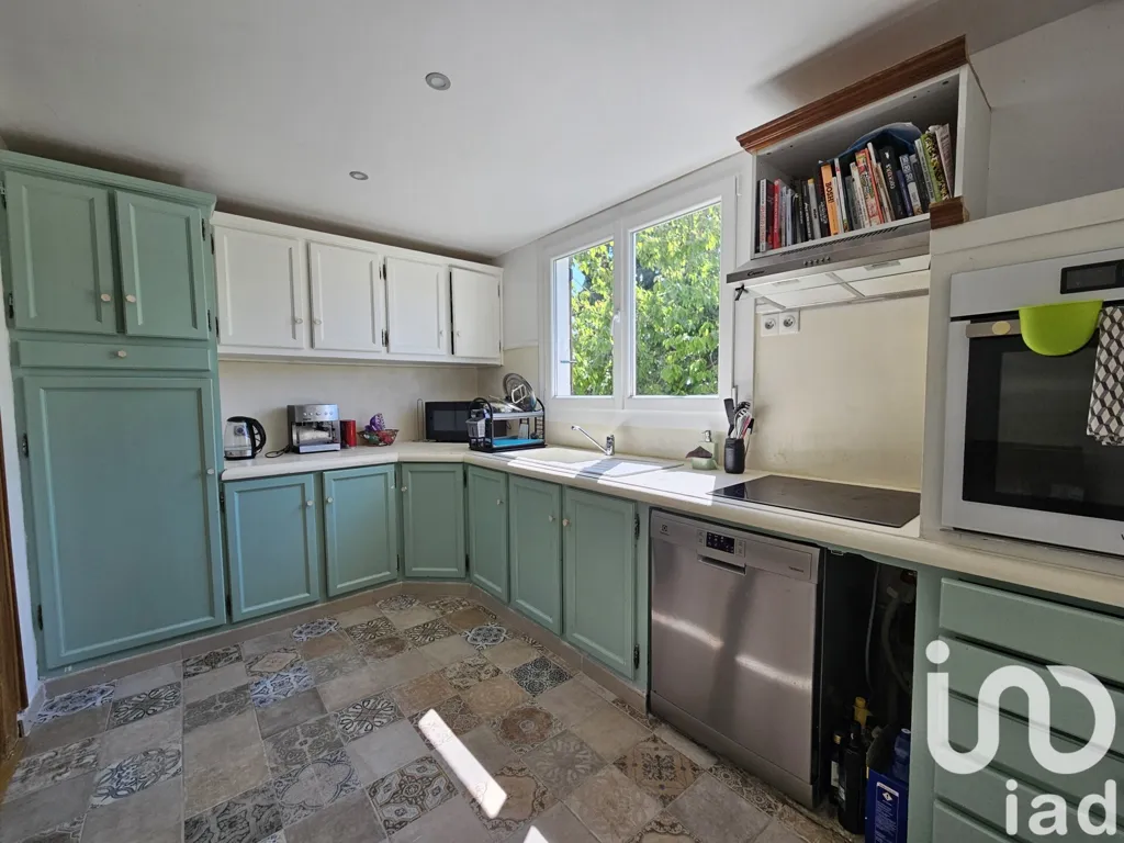 Cucina - House with Terrace in Marchezais