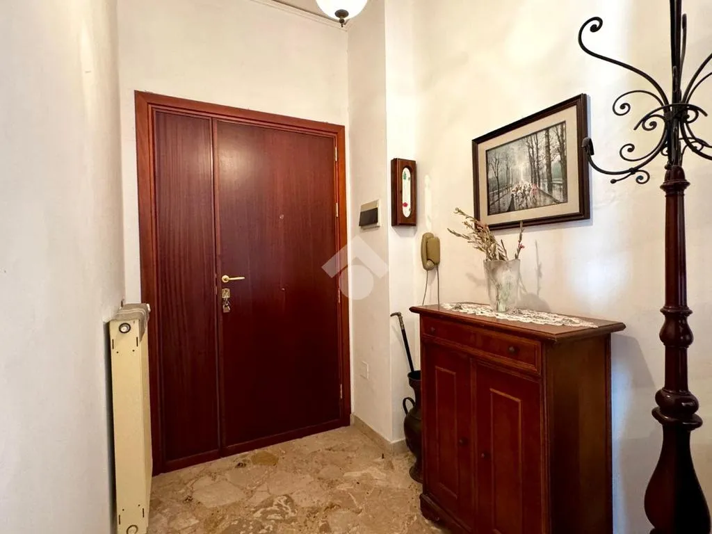 Hallway - Panoramic 3-Bedroom Apartment in Palermo