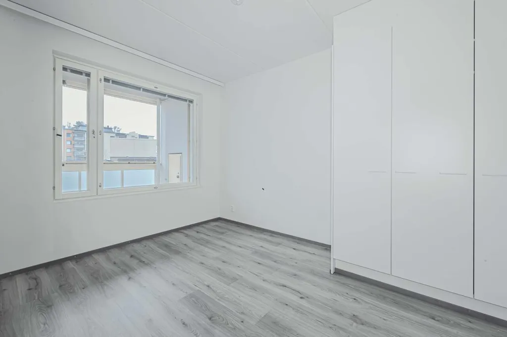 Pièces - Two-Bedroom Apartment with Balcony in Karakallio, Espoo