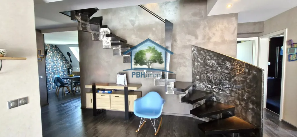 Pièces - Appartement Duplex avec 3 Espaces Extérieurs à Ingwiller
