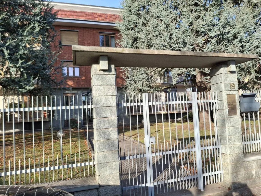 Extérieur - Rustic-Style Apartment with Mountain View in Orbassano