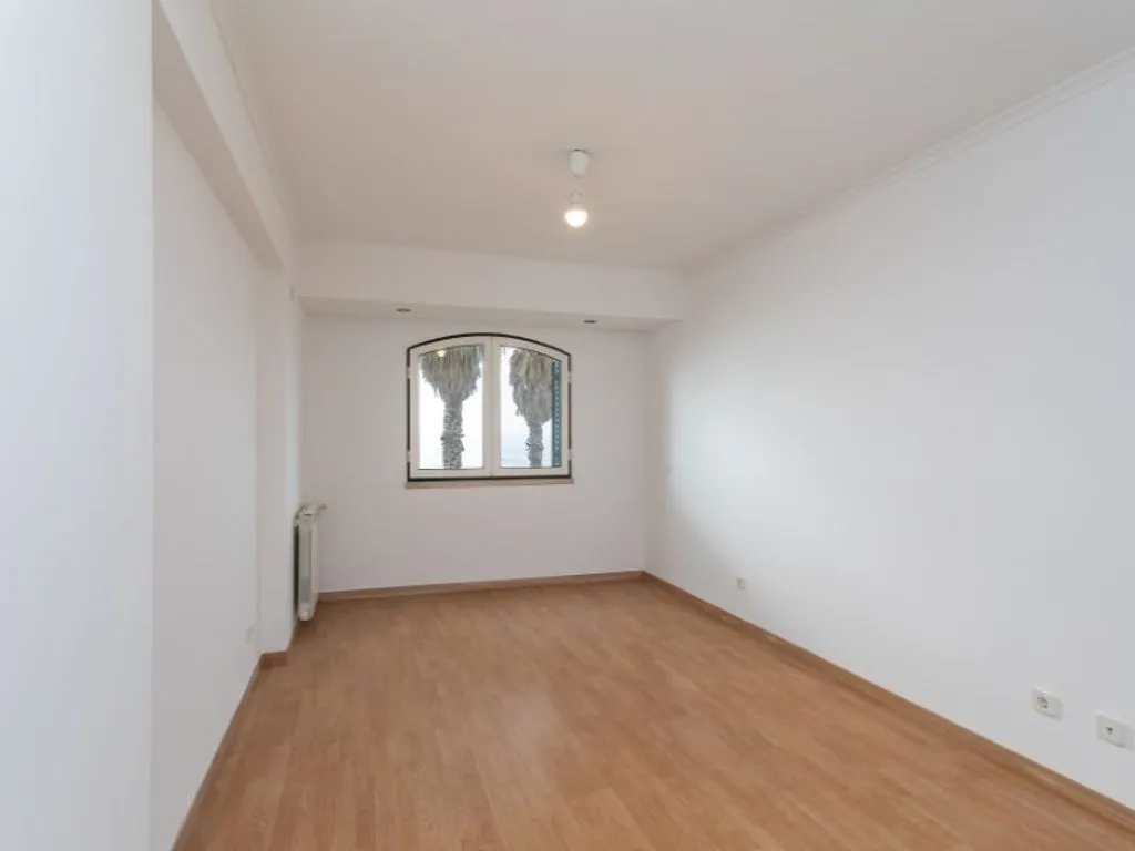 Pièces - Luxury Apartment with Ocean Views in Parede