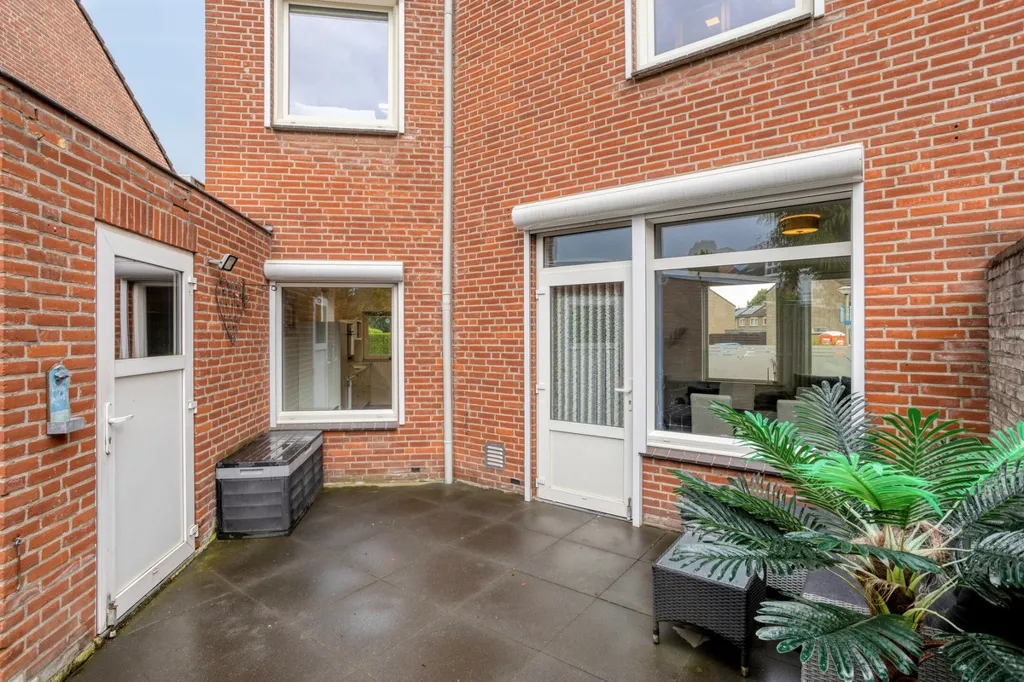Jardin - Half-Villa with Garden in Eijsden