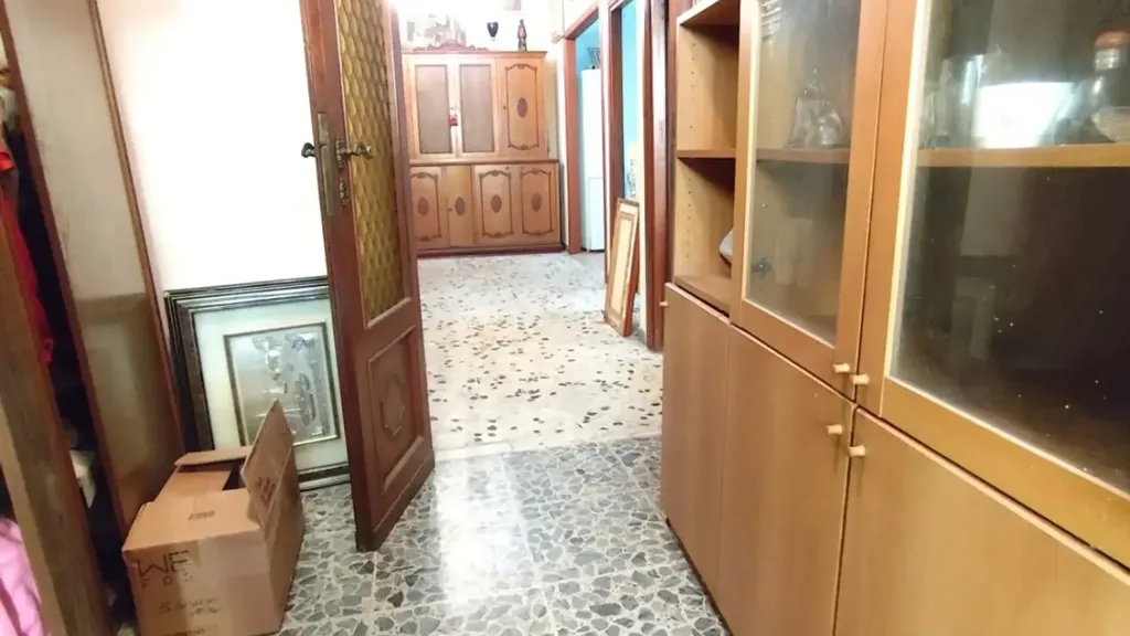 Esik - Bilocale with Private Garden in Rome
