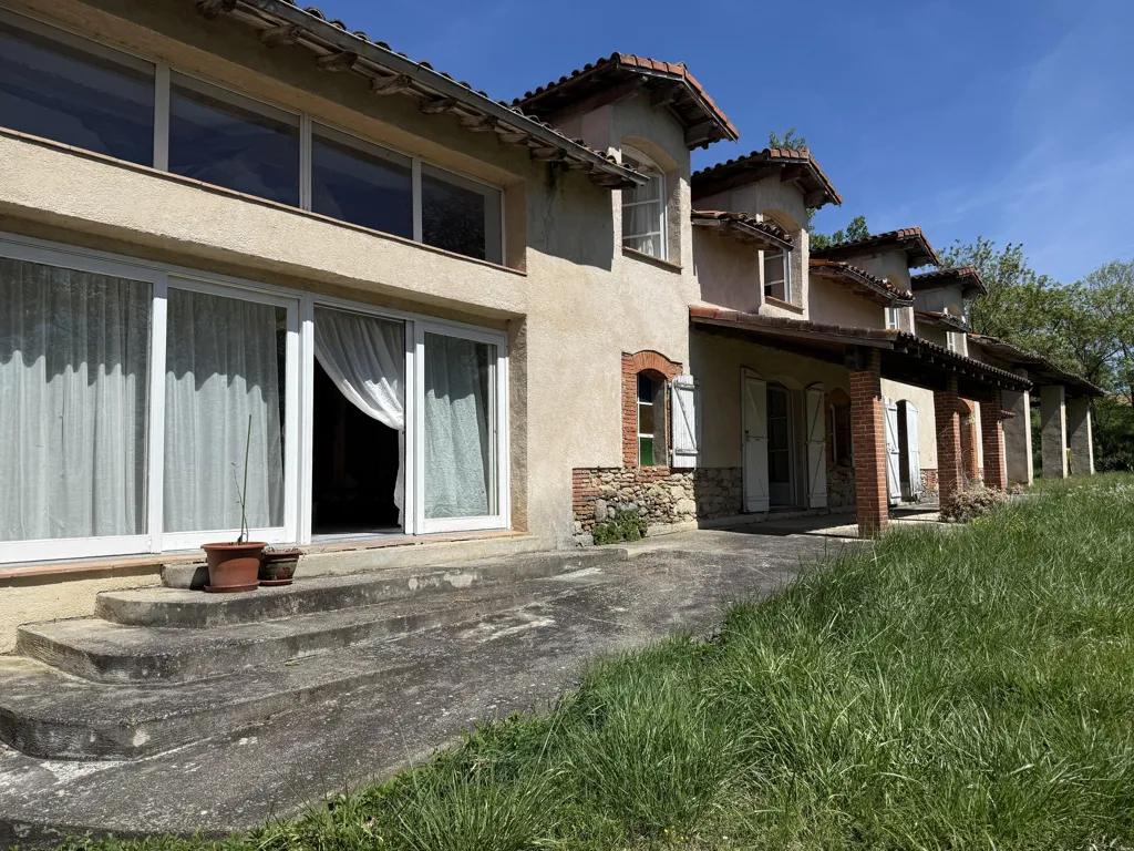 Extérieur - Maison de Caractère avec Dépendances face aux Pyrénées