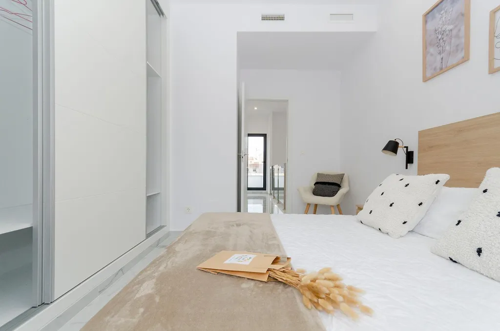 Chambres - New Build Villa with Pool in Torrevieja