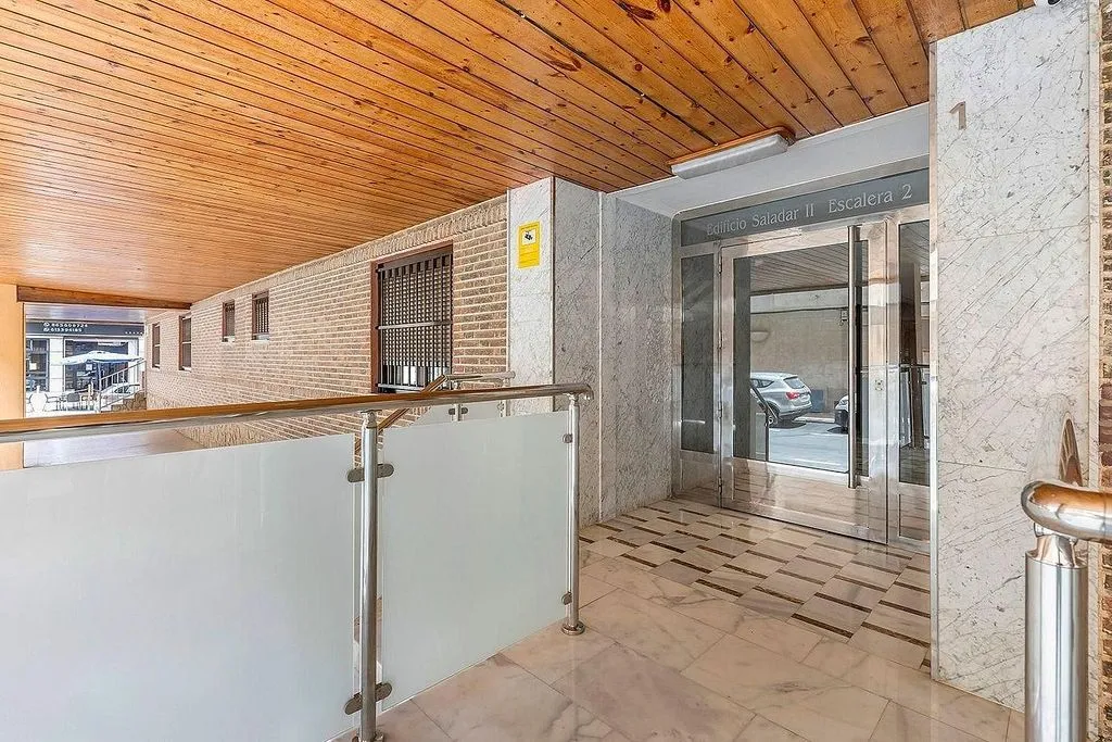 Hallway - 3-Bed Apartment with Terrace in El Acequión