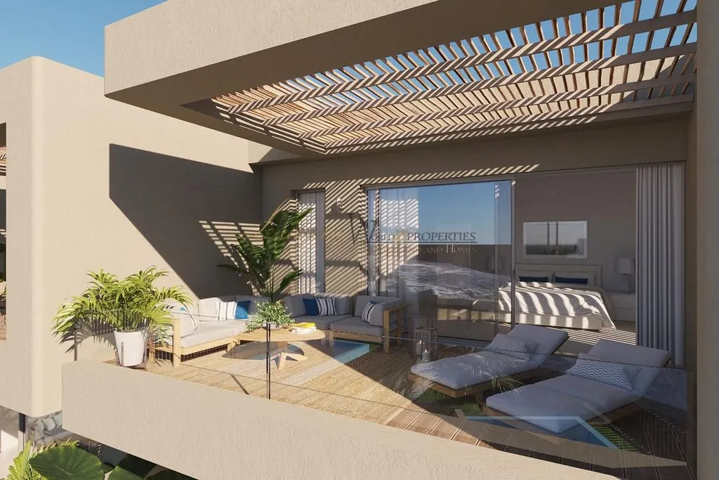 Terrasse - Luxury Penthouse with Private Pool in Rokabella