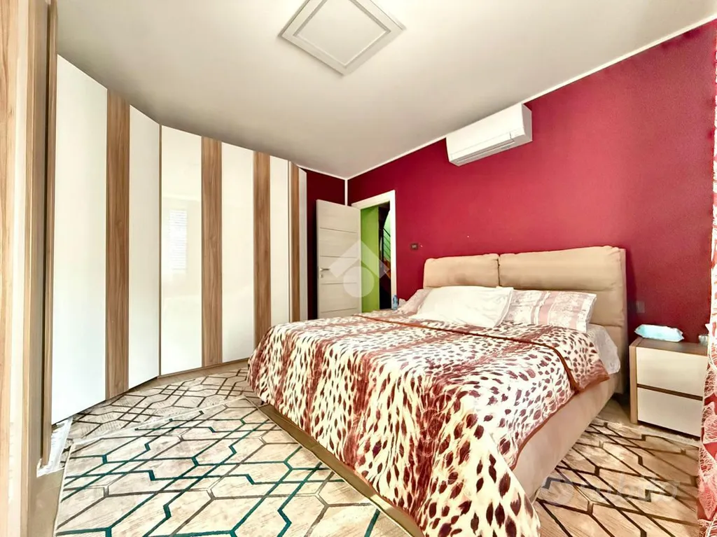 Appartement 4 pièces à IT
