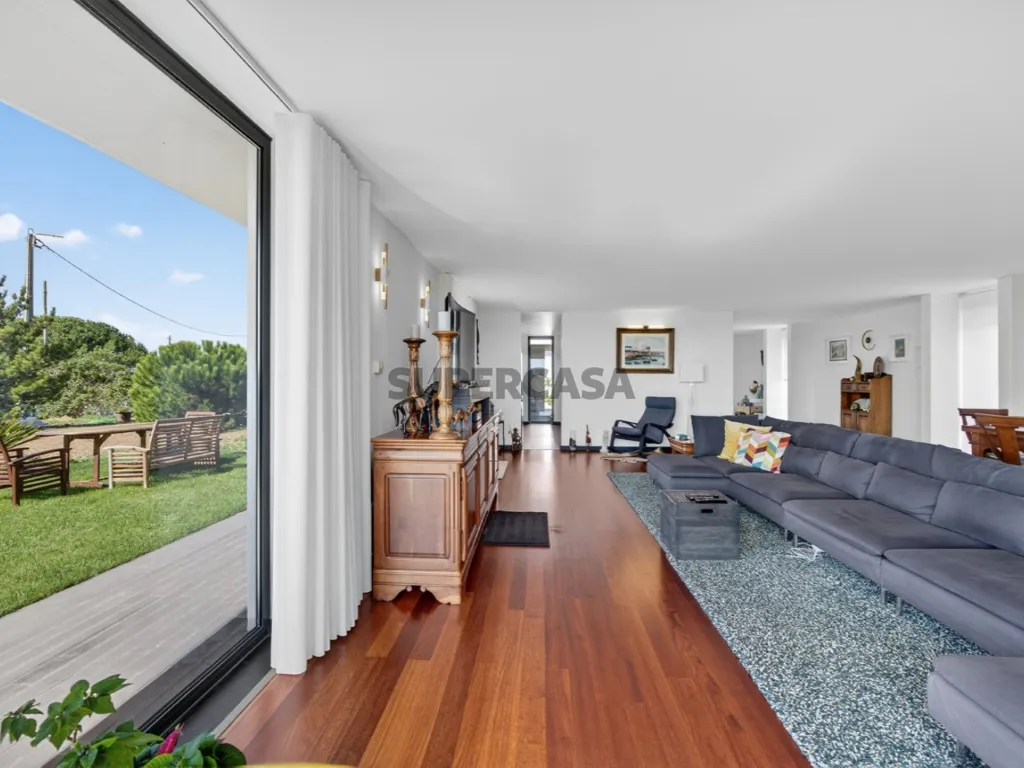 Wohnzimmer - Modern Villa with Industrial Design in Assafora