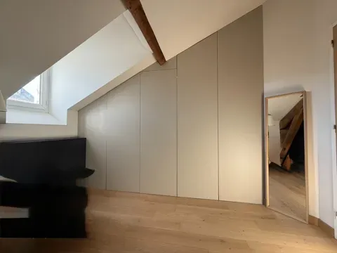 Pièces - Loft de 8 Pièces avec Terrasse en Centre-Ville