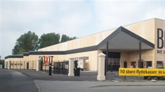 Välivaade - Warehouse with Good Access in Odense C