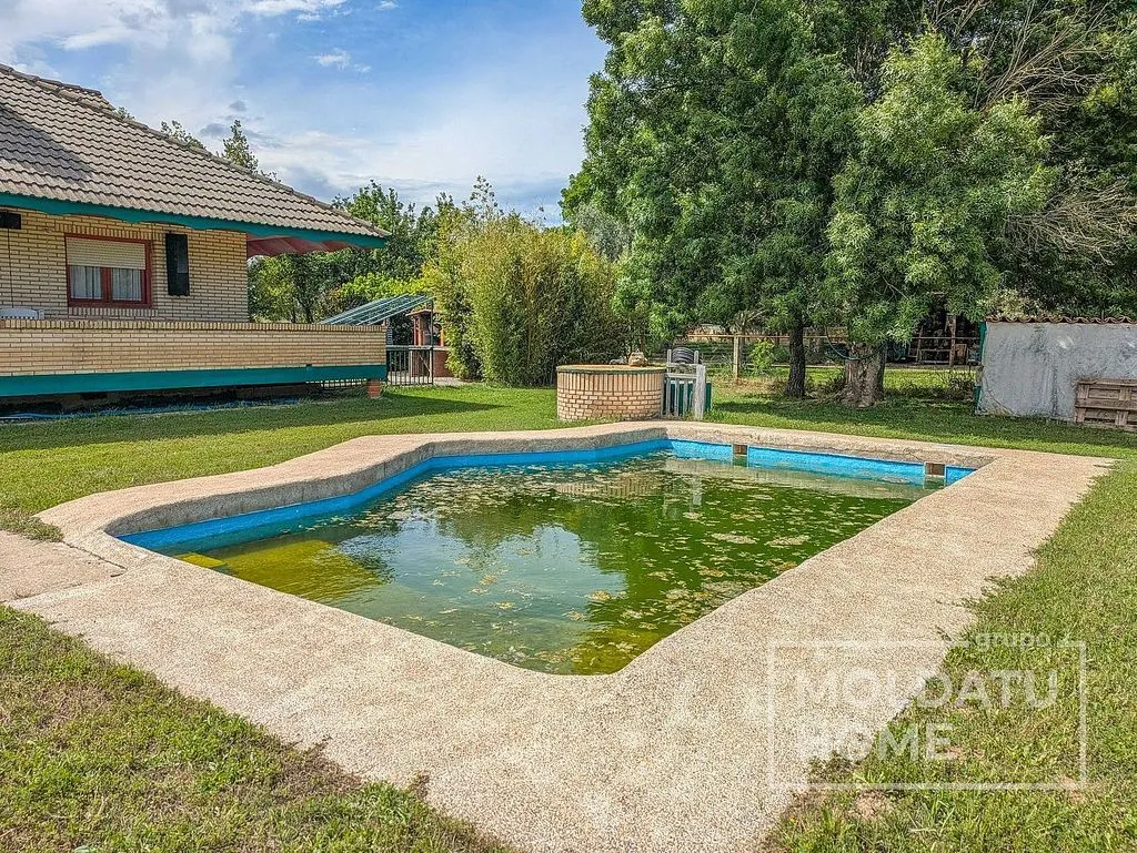 Bassein - Chalet with Private Pool in Lodosa