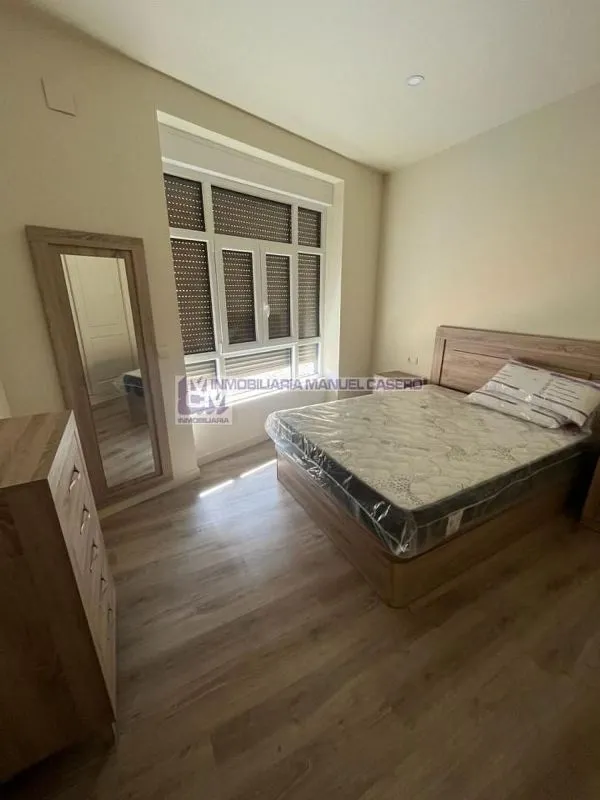 Chambres - Modernised Studio with Garage in Monumental City