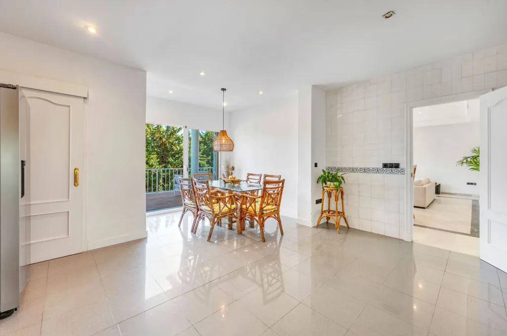 Dining Room - Andalusian Villa with Pool in Sotogrande