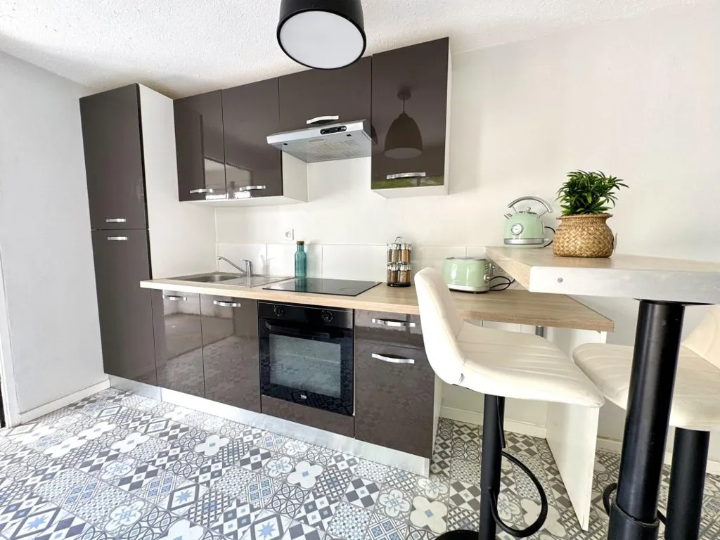 Cuisine - Duplex 3 Pièces avec Terrasse en Centre-ville de La Rochelle