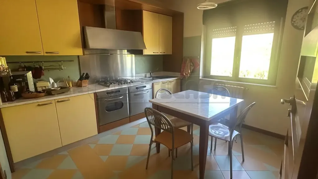 Köök - Spacious Apartment with Balconies in Catanzaro
