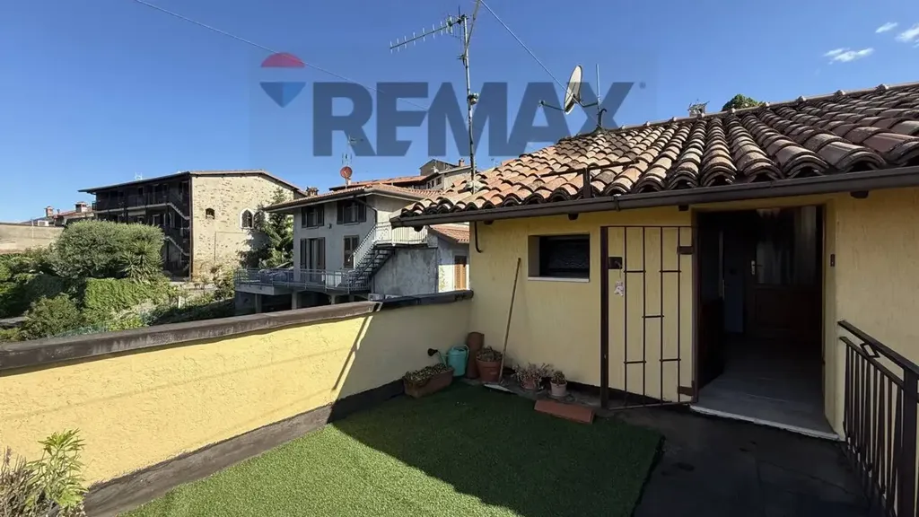 Terrasse - Apartment with Private Courtyard in Capriolo