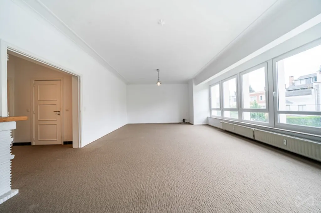 Séjour - Appartement 2 Chambres avec Bureau près du Bois de la Cambre