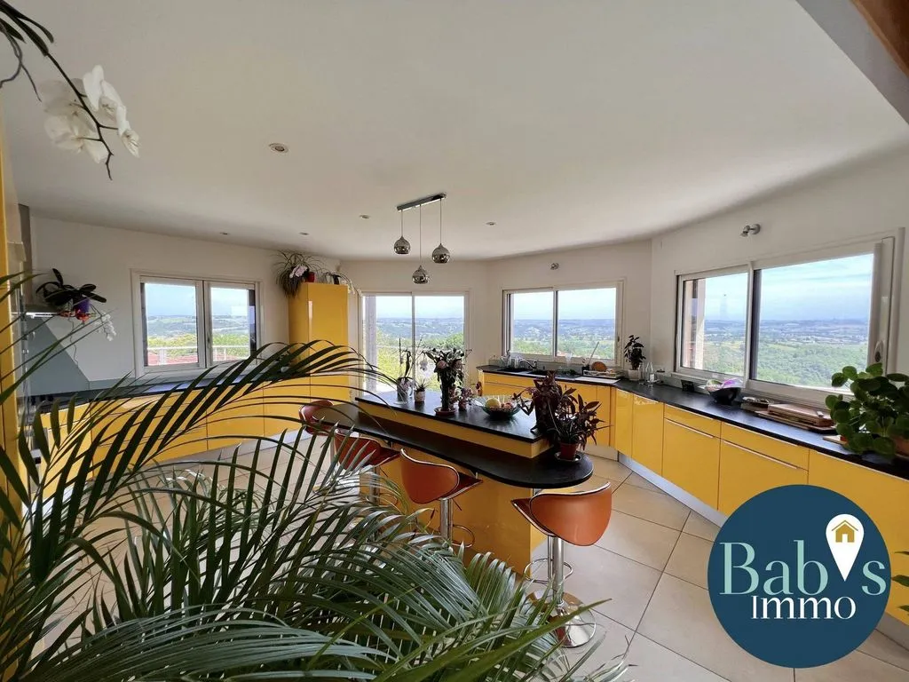 Cuisine - Maison Contemporaine avec Piscine à Linac