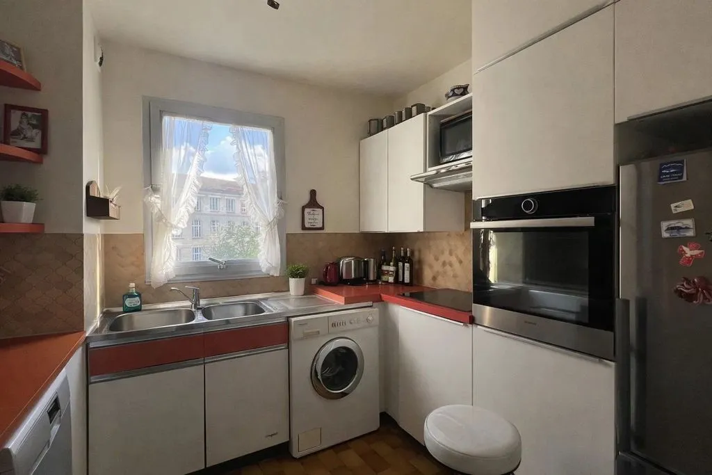 Cuisine - Appartement Luxe avec Terrasse à Sorbonne