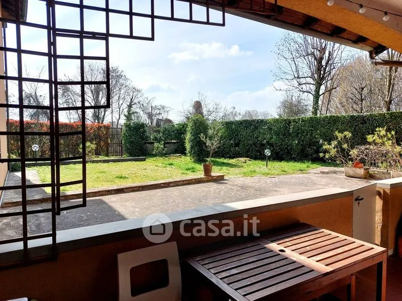 Terrazza - Trilocale with Terrace in Seriate