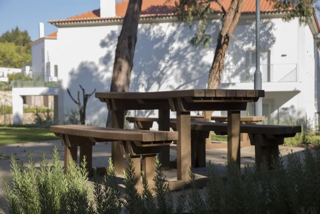 Aed - Luxury Duplex Flat with Pool in Estoril
