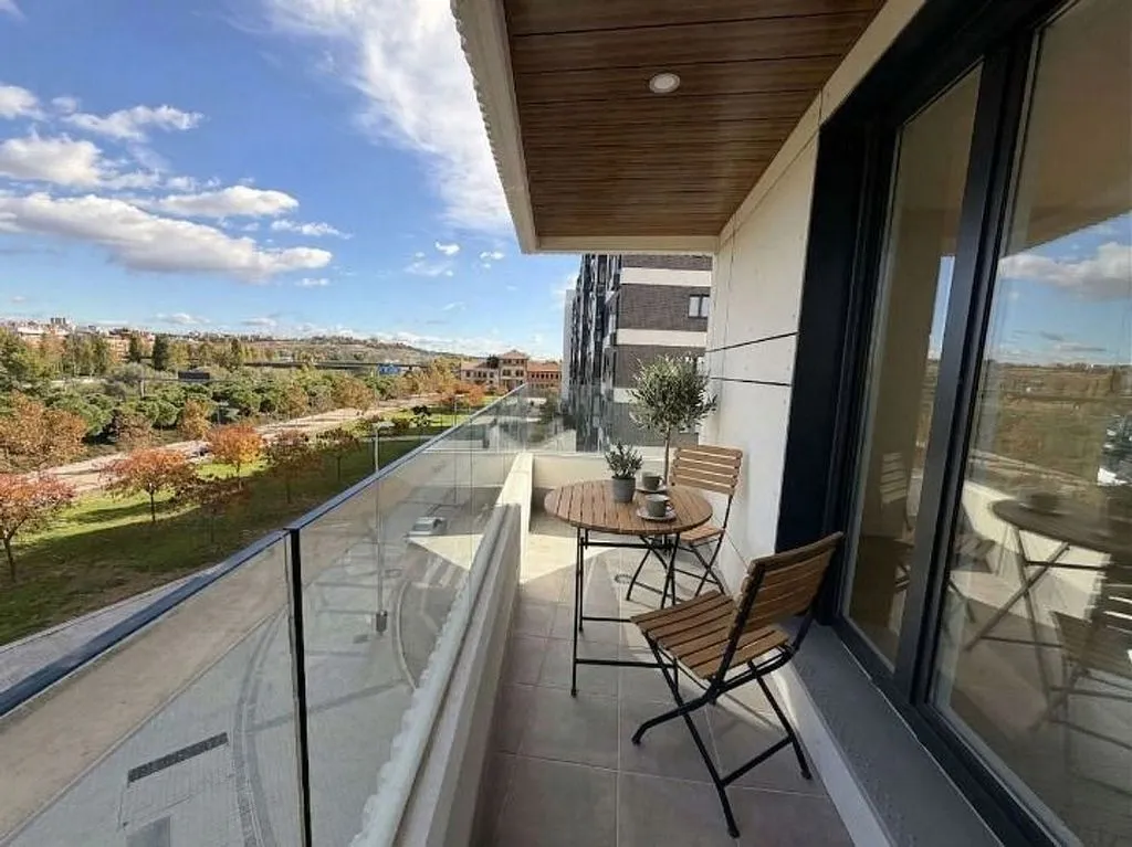 Balcon - Apartment with Pool and Terrace in Madrid Rio