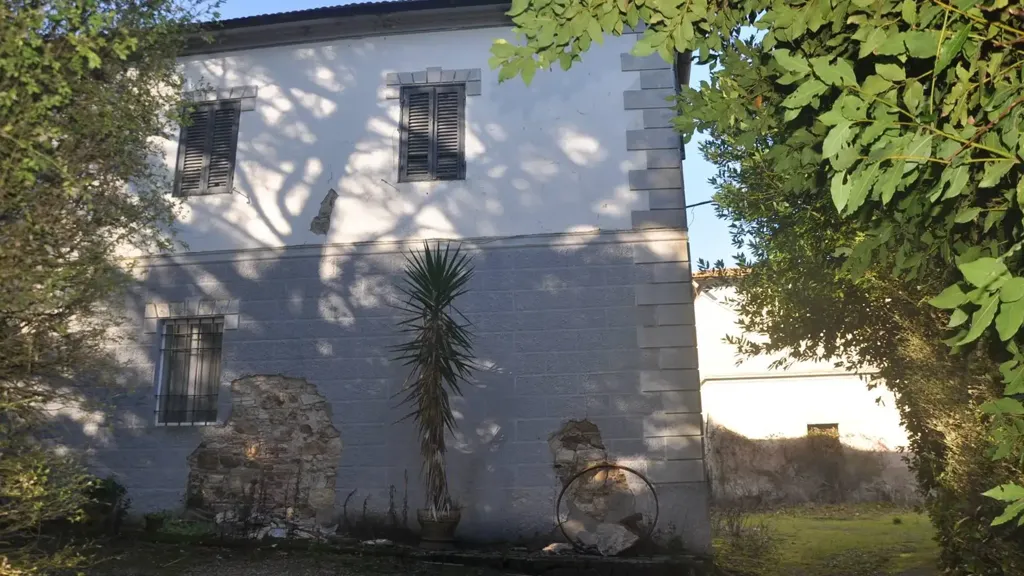 Välivaade - Historic Villa Complex with Panoramic Views near Castelnuovo