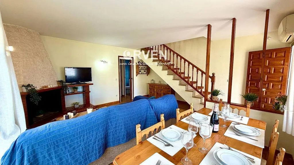 Söögituba - Terraced House with Terrace in Cunit