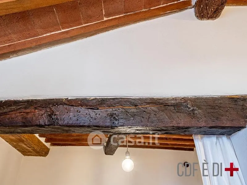 Pièces - Restored Trilocale with Balcony in Pitigliano