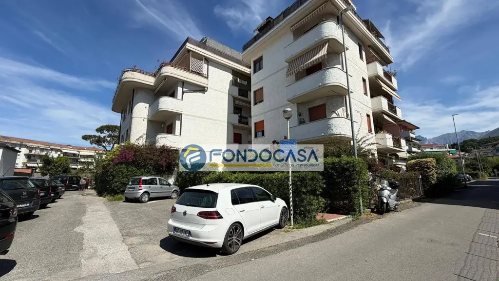 Exterior - Ground Floor Apartment with Private Courtyard in Massa