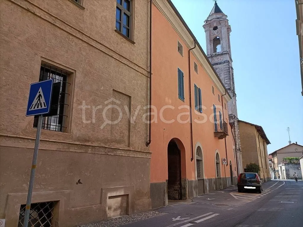 Välivaade - Spacious Apartment with Balcony in Fossano