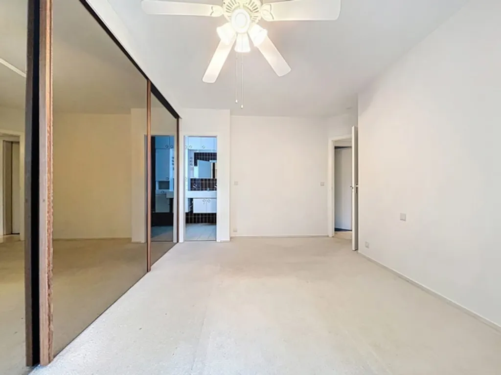 Stanze - Bright Ground Floor Apartment with Garden in Quiet Area