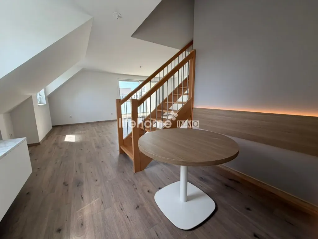 Söögituba - Attic Flat with Terrace in Eckbolsheim