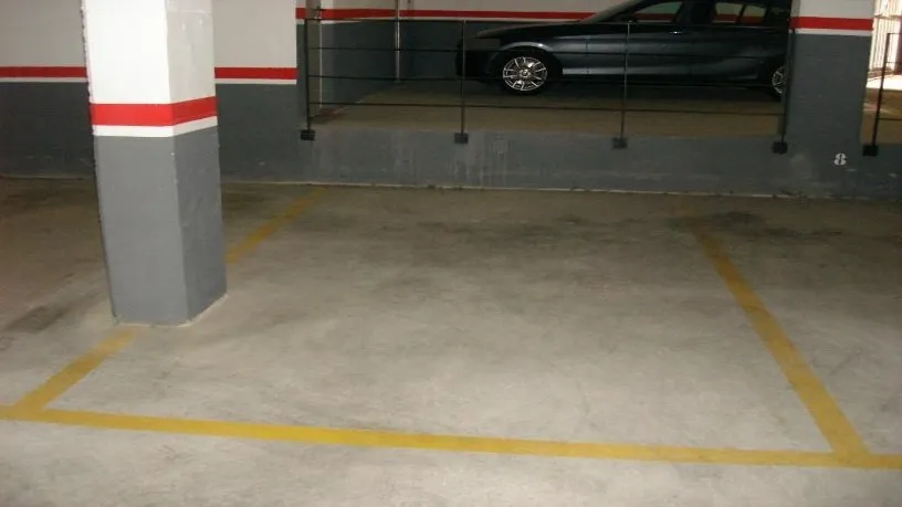 Garage - Parking Space with Green Access in Parets del Vallès