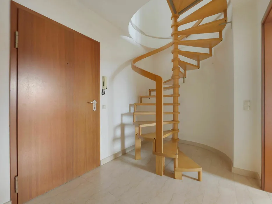 Toad - Duplex with Terraces in Capellen