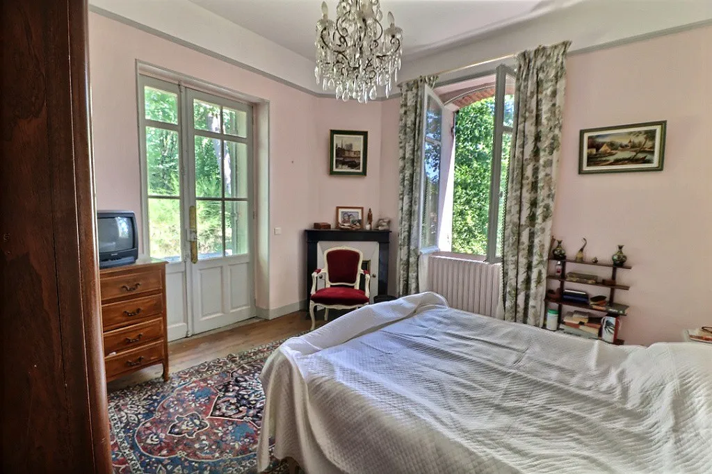 Magamistoad - Charming Bourgeois House with Garden in Chancelade