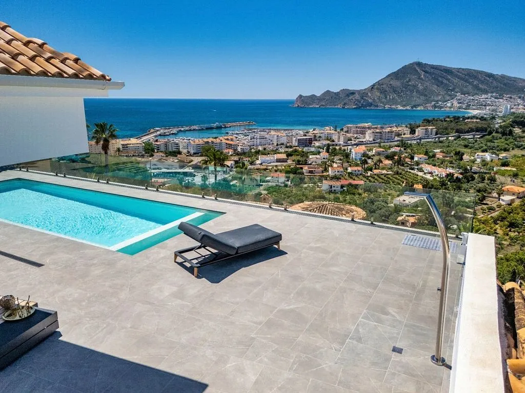 Piscine - Contemporary Chalet with Pool in Altea Pueblo