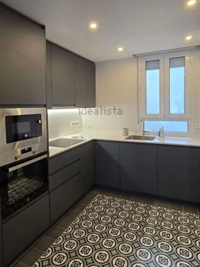 Kitchen - Furnished Flat with Balcony in Salamanca