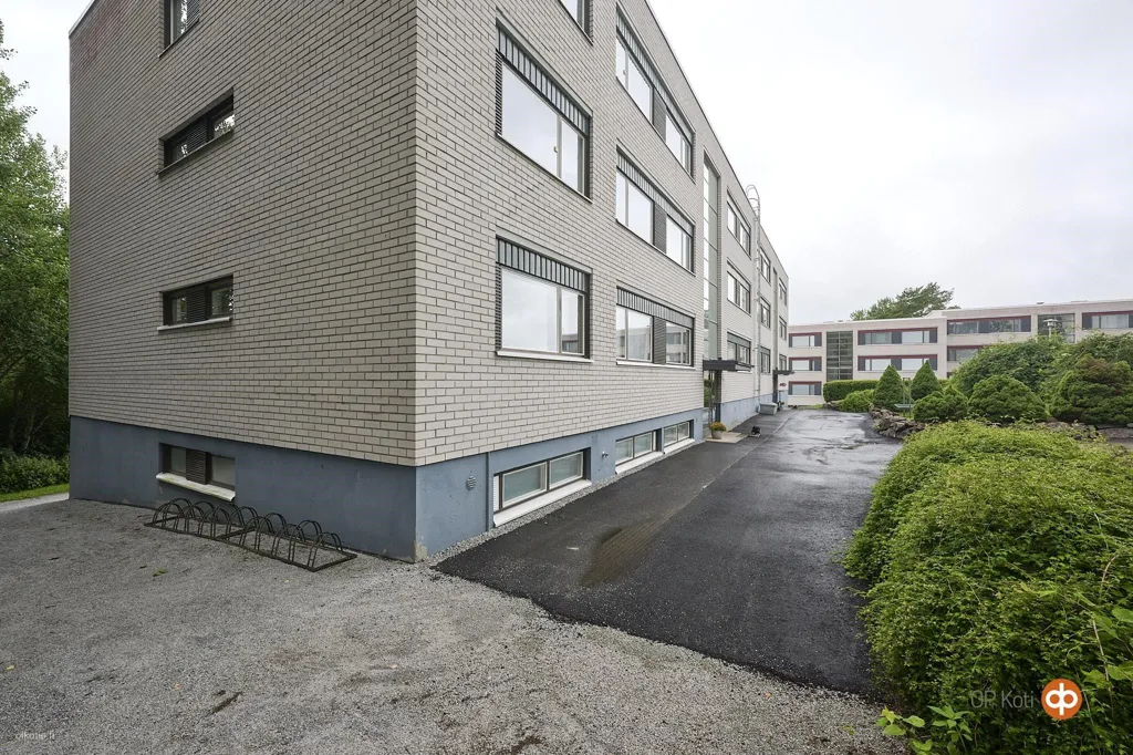 Välivaade - One-Bedroom Flat with Garden Access in Halikko