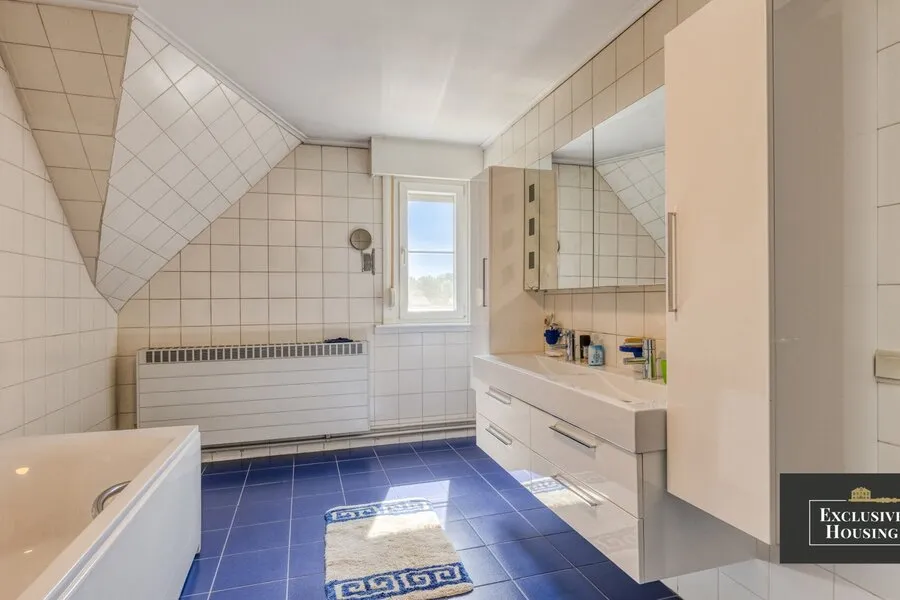 Salles de bain - Villa avec piscine et 4 chambres à vendre