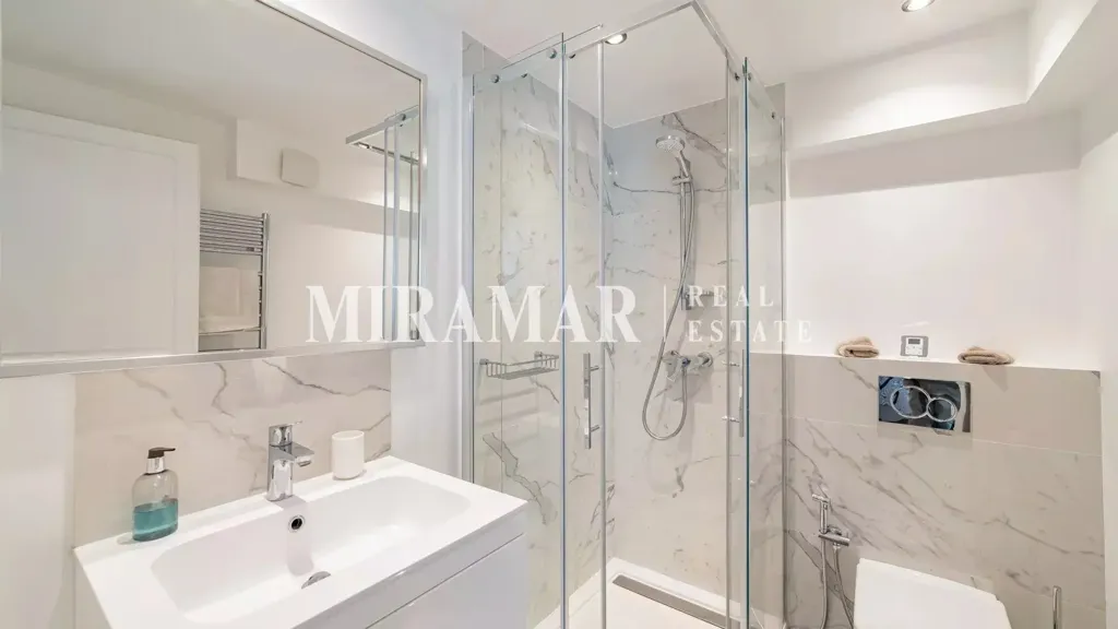 Bagni - Penthouse with Sea Access in Nice