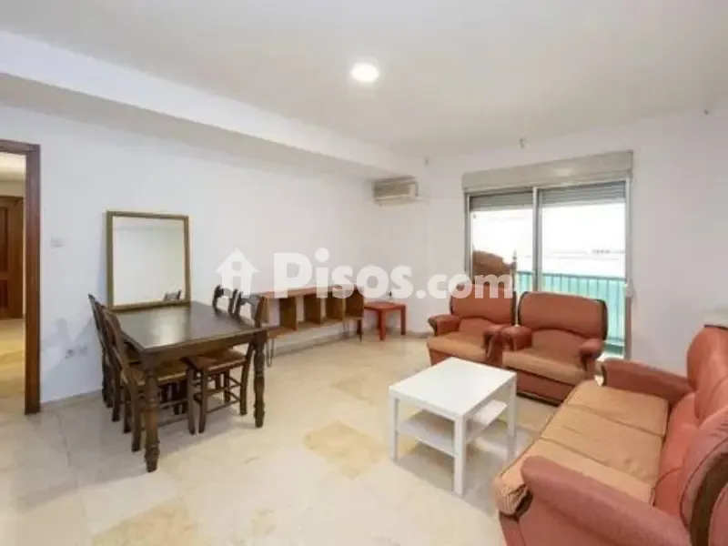 Soggiorno - Student Flat with Balcony in Pedro Antonio de Alarcón