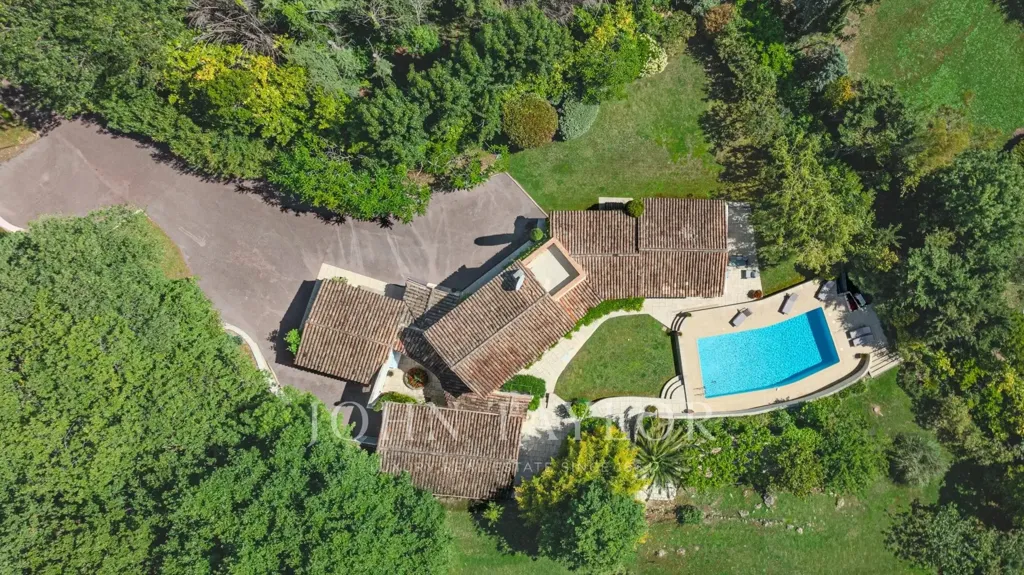 Vue aérienne - Villa Provençale avec Piscine à Châteauneuf-Grasse