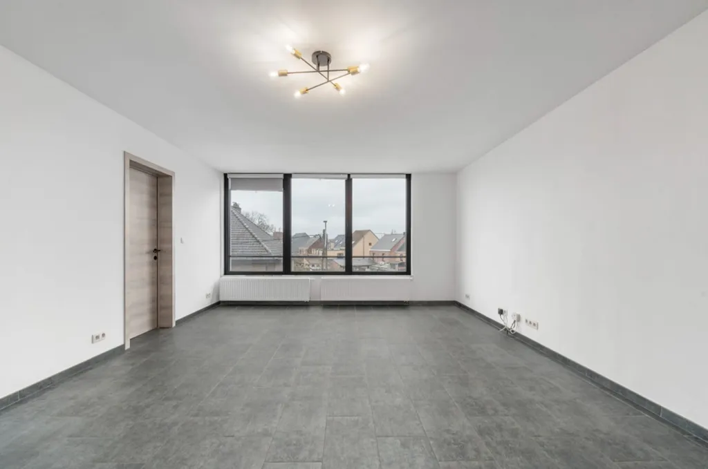 Toad - Move-in Ready Apartment with East Frontage in Buggenhout